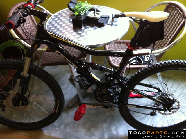 gt marathon elite mountain bike