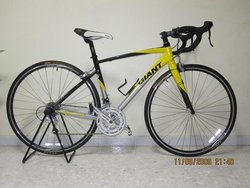 Giant DEFY 3 - Yellow/Silver/Black "S" size | Togoparts Rides