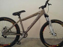 khs dj 300 price