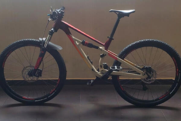Polygon Siskiu D7 Small | Togoparts Rides