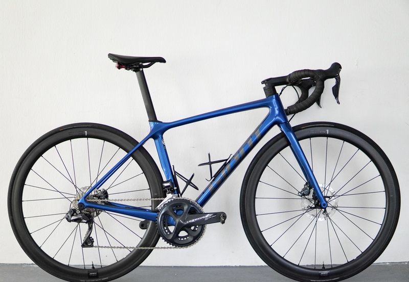 Giant TCR Adv Pro 0 Disc Road Bikes Singapore Marketplace TOGOPARTS
